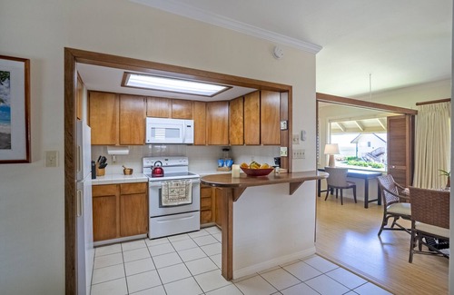 Wainiha Condo | Charming and Romantic Beachfront Escape with Excellent Onsite Amenities