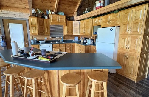 Doniphan Cabin | Charming and spacious cabin on Current River. Hunters welcome!