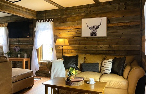 Livermore Cabin | Charming and Spacious, this three level cabin is near Red Feather Lakes Colorado