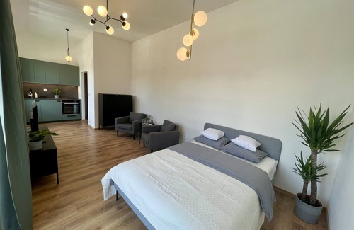 Piestany Apartment | Charming Apartment in a Historical Building, 15-Minute Walk to the City Centre