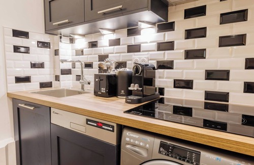 Quartier de la Porte-Saint-Denis Apartment | Charming Apartment 2BR/6P - Gare de l'Est