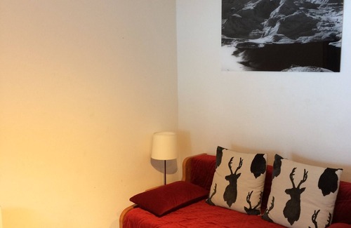 Termignon Apartment | Charming apartment at the foot of the slopes clear view on slopes and mountains