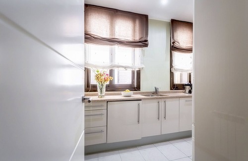 Huertas House | Charming apartment Cortes
