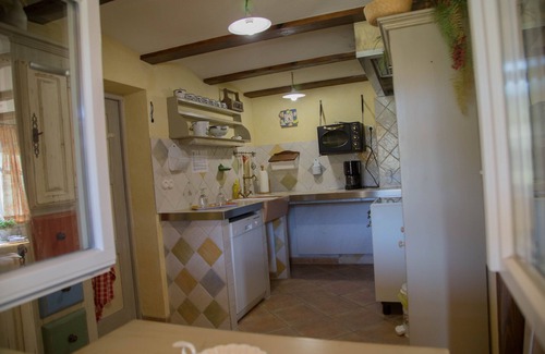 Muensingen Apartment | Charming apartment - enjoy the view from the glazed terrace