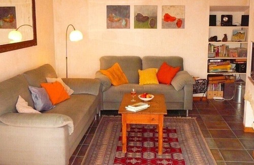 Vaugines House | Charming apartment, flooded with sunlight and panoramic views, pets welcome