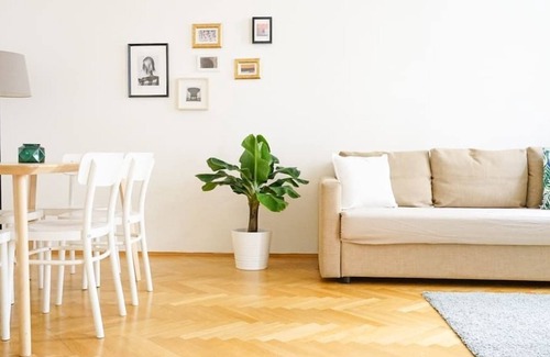 Roßau Apartment | Charming Apartment in city center