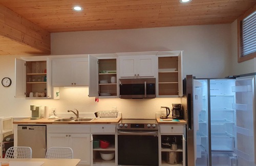 Vian Apartment | Charming apartment on gateway to Lake Tenkiller, Vian, OK