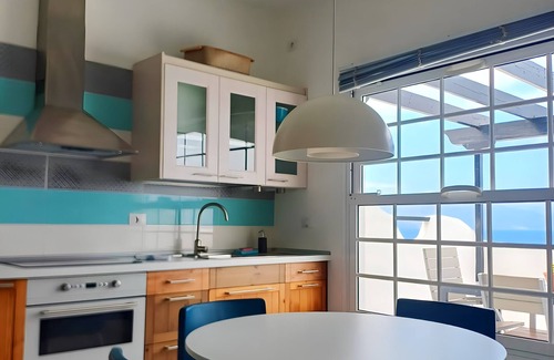 Galdar Apartment | Charming apartment with spectacular oceanfront views.