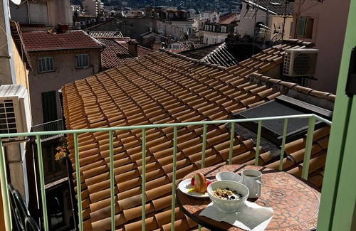 Le Suquet Apartment | Charming apartment with lovely view and balcony in Le Suquet