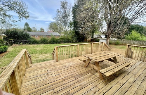 Winston - Salem House | Charming Ardmore Home minutes from hospitals/I-40