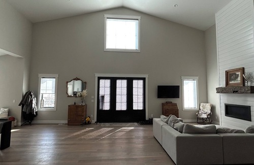 Montana City House | Charming barn only 5 drive minutes from Helena! With an acre soccer field!