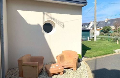Pleumeur-Bodou House | Charming Beachside House with Garden, Terrace, and Free WIFI on Ile Grande