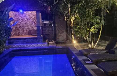 Tuban House | Charming bedroom with WiFi and AC in Bali