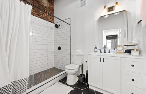 Central City Apartment | Charming Boho Loft on Historic Morris Ave