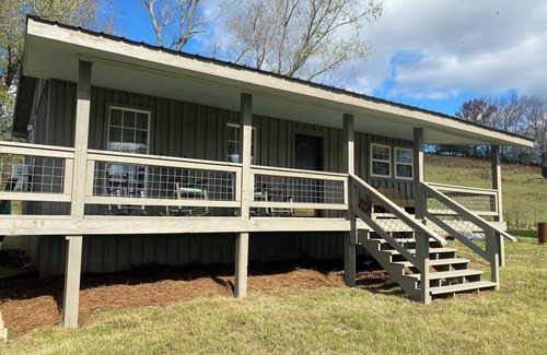 Giles County Cabin | Charming cabin surrounded by farmland in lovely Pulaski - WiFi included