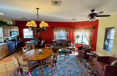 Maricopa County Cottage | Charming Casita on a quiet western Ranch in a Cave Creek neighborhood.