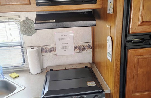 Littlefield House | Charming Chateau RV in the Desert of Scenic, Arizona