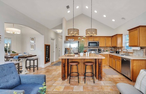 Saint Simons Island Cottage | Charming Coastal Cottage on St. Simons Island