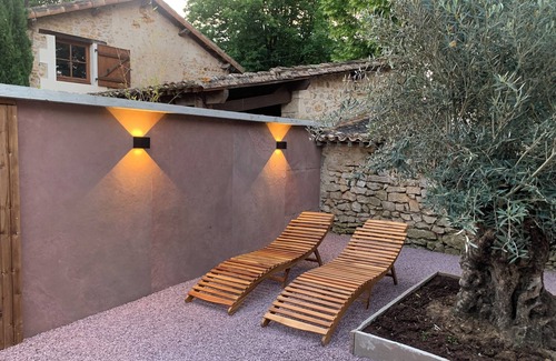 Celle-Levescault House | Charming Cottage 4* Spa & Activities - Luxury, Comfort & Nature near Futuroscope