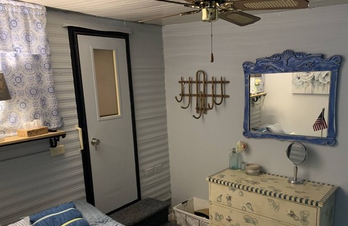 Ormond Beach Cottage | Charming Cottage Close to Beach and All Daytona Attractions.