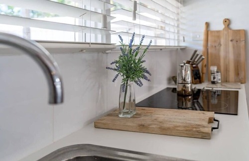 Goolwa South House | Charming Cottage full of character