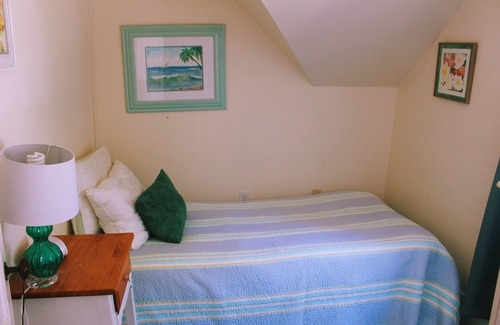 Gloucester House | Charming cottage, four bedroom, sleeps six, near beach, in Gloucester, MA.
