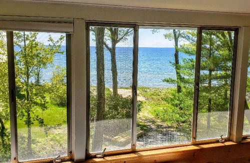 Shelby Cottage | Charming cottage on Lake Michigan, nestled in the woods