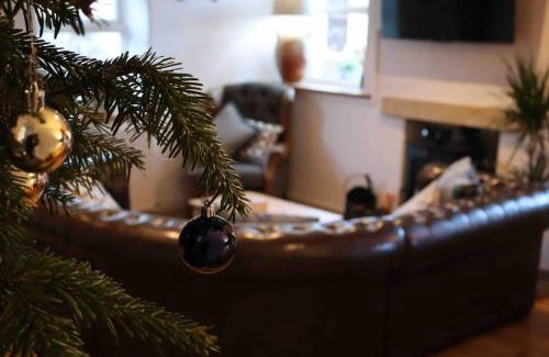 Austwick House | Charming dog-friendly Yorkshire Dales Cottage, Austwick