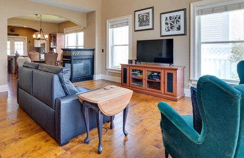 Tuttle West House | Charming Dublin Vacation Rental: 17 Mi to Columbus