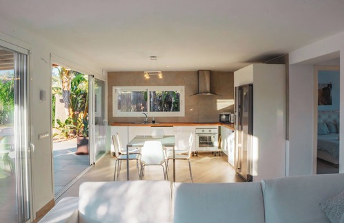 Sant Josep de sa Talaia Villa | Charming 4-bedroom villa with private swimming pool in soothing