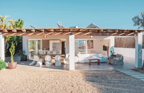 Sant Josep de sa Talaia Villa | Charming 4-bedroom villa with private swimming pool in soothing