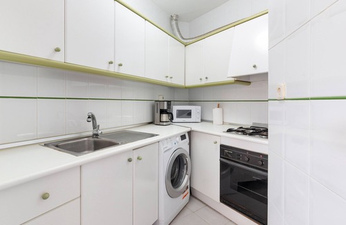 Los Cuarteros Apartment | 'Charming Playa Arena' Apartment with Sea Views, Wi-Fi and Air Conditioning