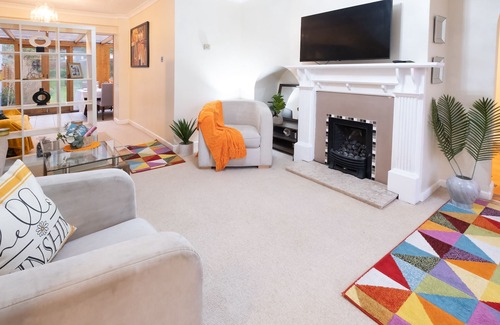 High Wycombe House | Charming family house in High Wycombe