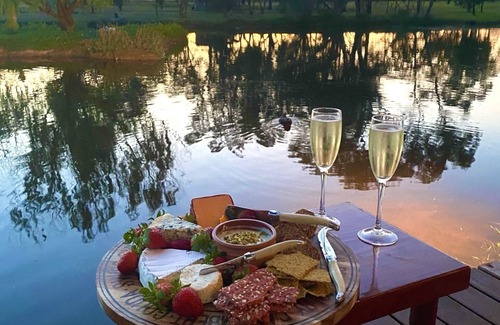 Dubbo Cottage | Charming farm cottage close to Dubbo