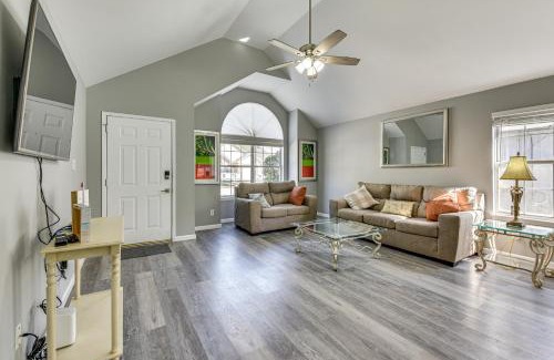 Wright House | Charming Fort Walton Beach Home 6 Mi to Ocean!