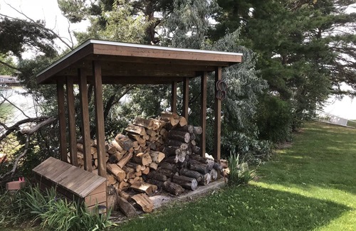 Traverse City Cottage | Charming Fully Furnished Cottage W/Shared Frontage on Silver Lake Traverse City