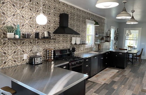Grand Junction House | Charming, fully restored 1910 house, walk or bike to dtwn or campus