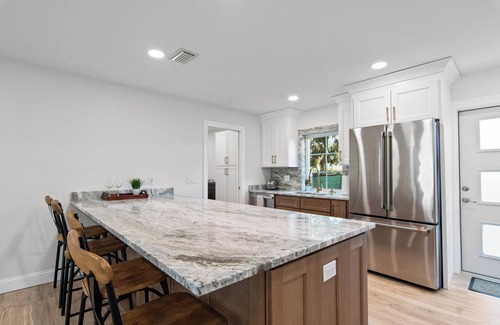 Vero Beach House | Charming, Fully Renovated 3bd/2bth house in awesome Vero Beach. Dogs welcome!