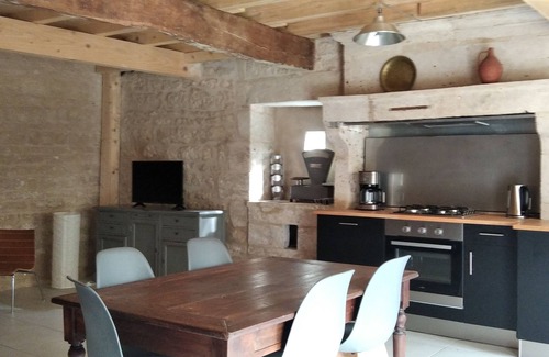 Echire House | Charming gîte near Niort, Marais Poitevin, Puy du Fou, Futuroscope