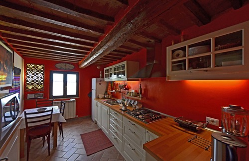 San Quirico d'Orcia Apartment | Charming Gateway to Tuscany - The scenic House of the Lamps in Val d'Orcia