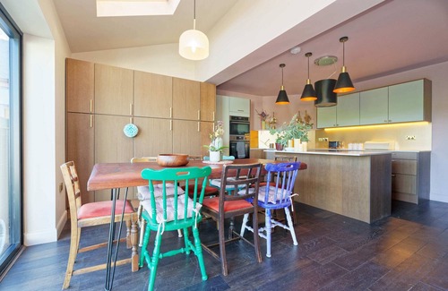 Petham Ski Chalet | Charming Getaway: BBQ Patio, Fire Pit, Near Kent Downs Trails
