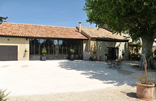 Sarrians Cottage | CHARMING GITE IN PROVENCE IN THE HEART OF THE VINES
