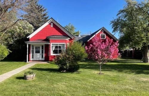 Bellevue House | Charming Grandma Chic home in the Wood River Valley steps from the bike path