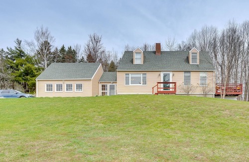 Egremont House | Charming Great Barrington Home: Deck, Fire Pit!