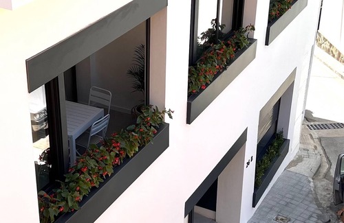 Sant Pol De Mar Apartment | Charming ground floor 200m beach and train