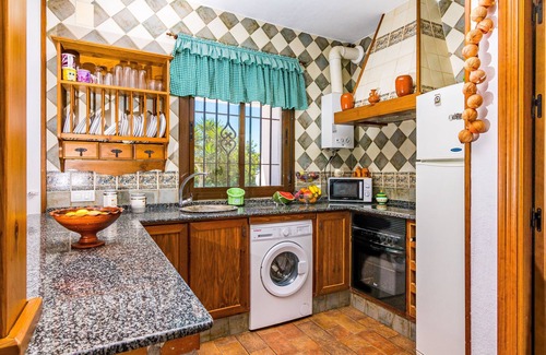 Conil de la Frontera House | Charming Home with Pool, Spacious Terrace, Garden & Wi-Fi; Pets Allowed, Parking Available