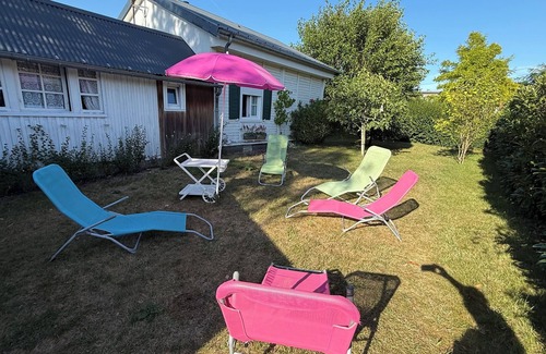 Gouville-sur-Mer Ski Chalet | "Charming historic chalet close to the sea"