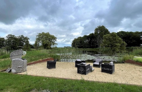 Ockholm Apartment | Charming Holiday Apartment Hauke-Haien in Tranquil Ockholm