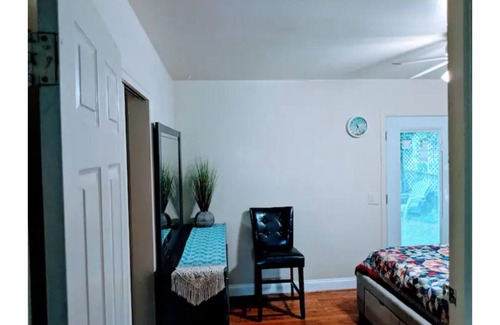 Hillandale House | Charming Home Close to DC