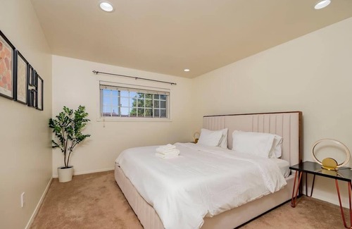 Glendora House | Charming Home: Cozy Retreat Near Top Attractions
